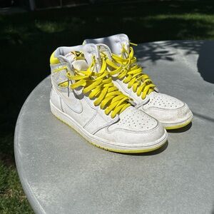 Nike Air Jordan 1 Retro OG High First Class Flight